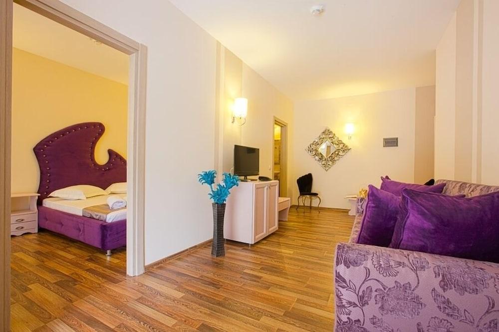 Michelangelo 4* Kassiopi