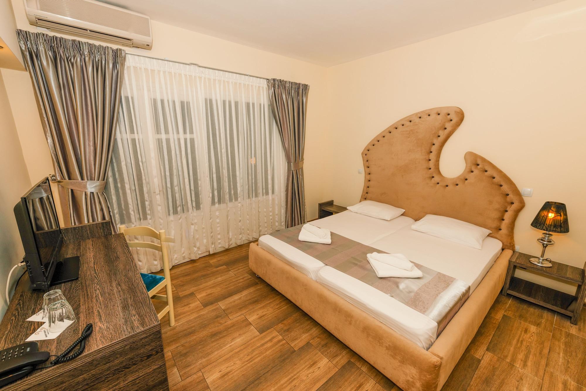 Michelangelo Hotel 4*