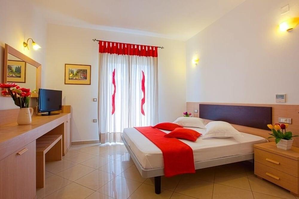 Michelangelo 4* Kassiopi